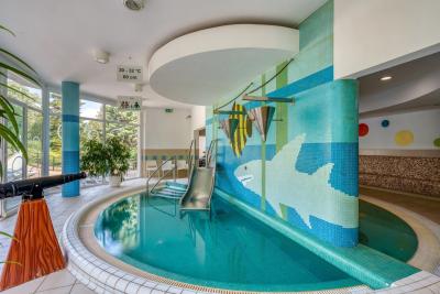 Paddling pool in Hotel Danubius Health Spa Resort Aqua - thermal hotel in Heviz - ✔️ ENSANA Thermal Hotel Aqua**** Heviz - Danubius Health Spa Resort Aqua Heviz