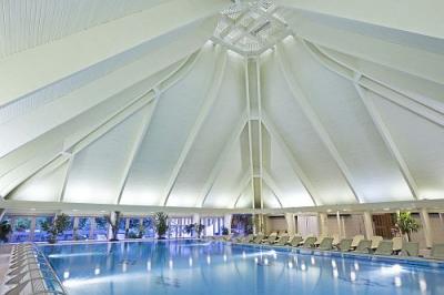 Thermal Hotel Heviz - Health Spa Resort Heviz - swimming pool - ✔️ ENSANA Thermal Hotel**** Hévíz ✔️ Thermal hotel in Héviz