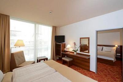 Bonvital Hotel Heviz discount hotel room near the thermal lake - ✔️ Bonvital Wellness Hotel Hévíz ✔️ Wellness Hotel Bonvital